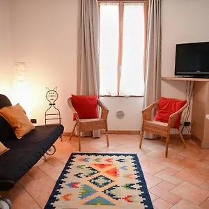 Easy Welcome La Filanda - Seta Appartement